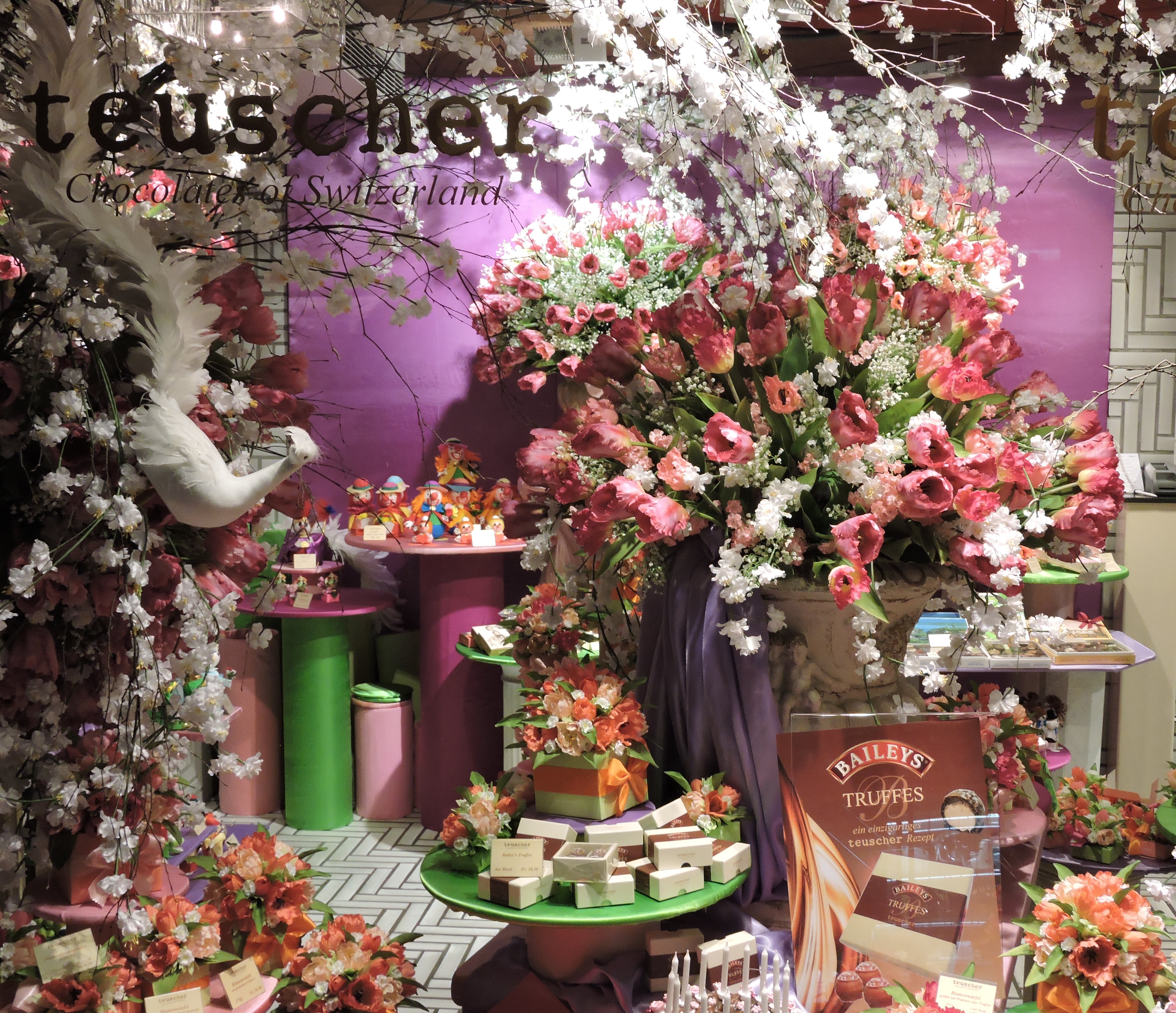 Zurich Storefront Display